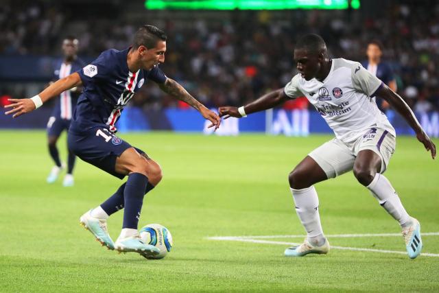 西甲-奥尔莫双响亚马尔助攻 巴萨3-1西班牙人